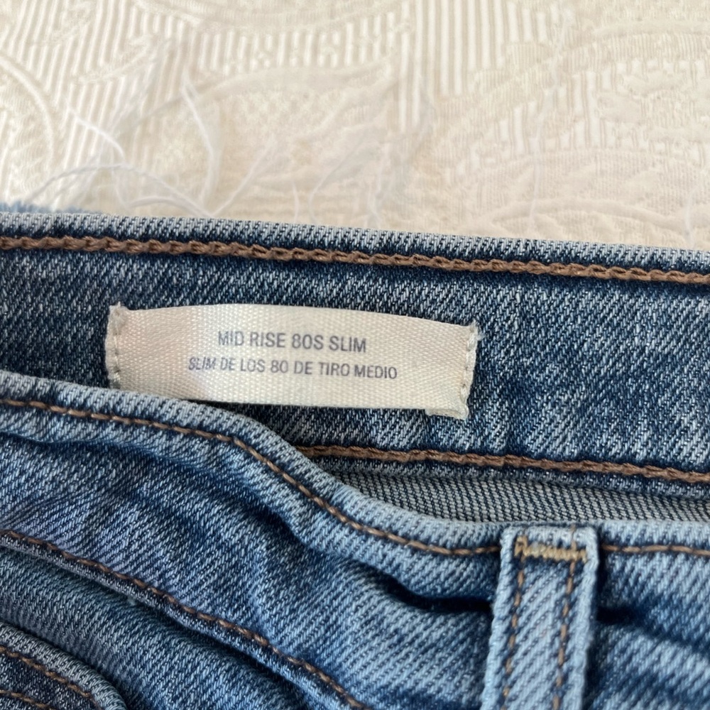 Universal Thread women’s button fly size 8 mid rise 80s slim jeans - Picture 9 of 15